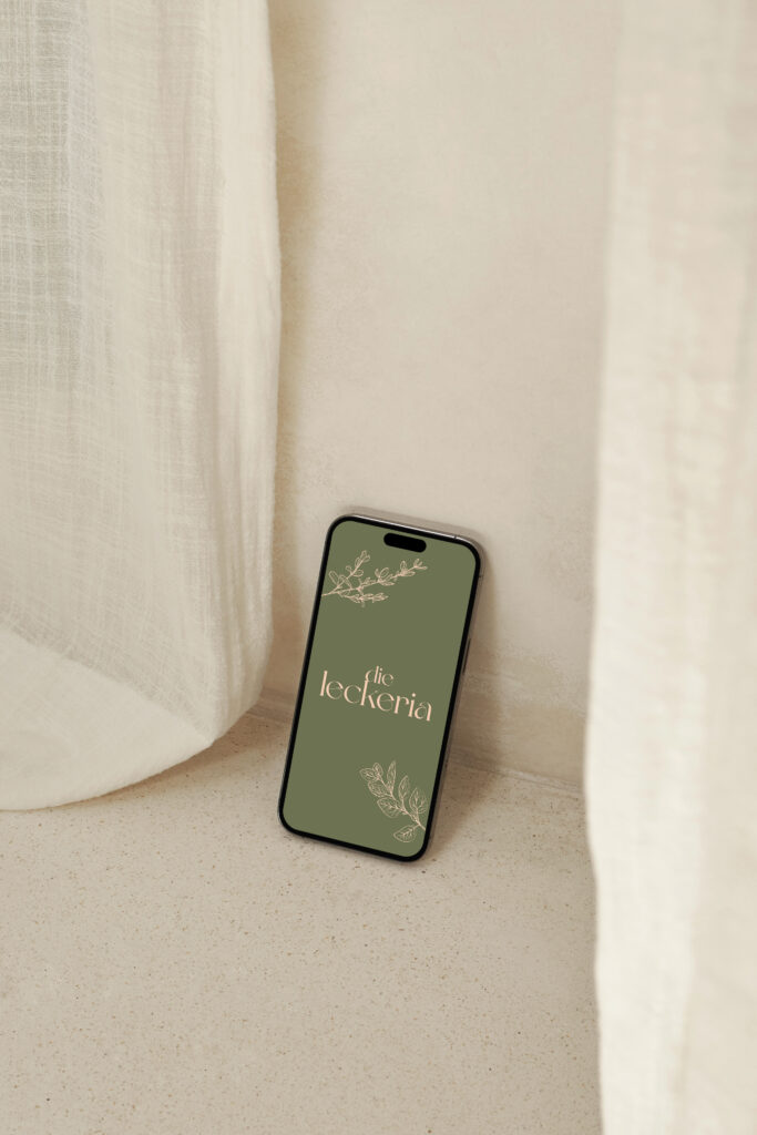 Die leckeria mockup brand design 02
